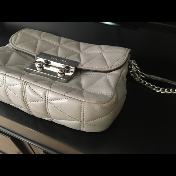 Small Michael Kors Quilted Handbag - Picture 3 of 13